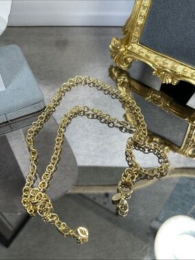 Origami Owl Shiny Gold Link Necklace